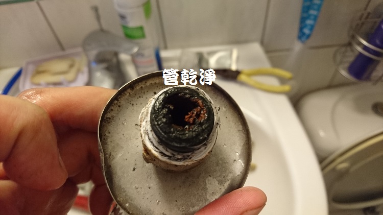 熱水忽冷忽熱,清洗水管,水管清洗,洗水管,水管清潔