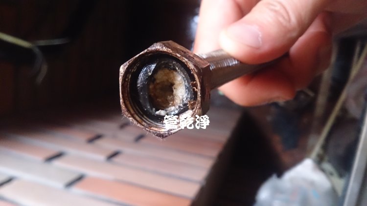 熱水忽冷忽熱,清洗水管,水管清洗,洗水管,水管清潔